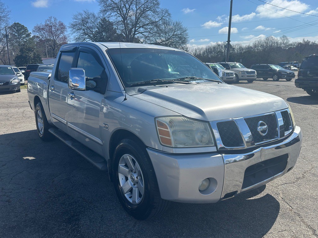 2004 Nissan Titan Image 6