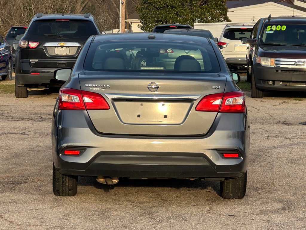 2018 Nissan Sentra Image 7