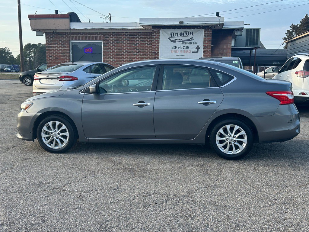 2018 Nissan Sentra Image 2