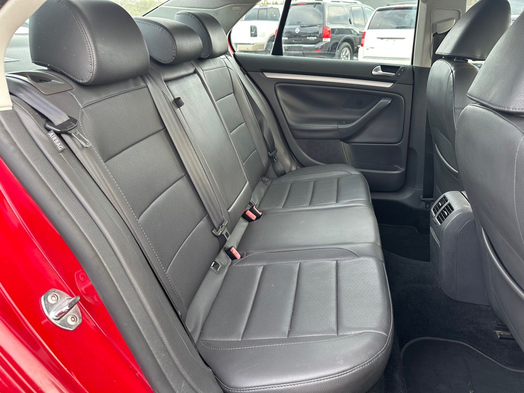 2009 Volkswagen Jetta Image 13