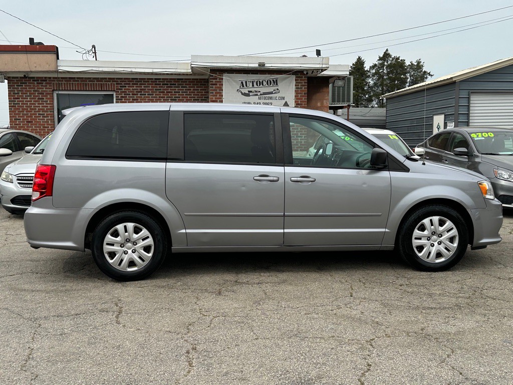 2015 Dodge Grand Caravan Image 3
