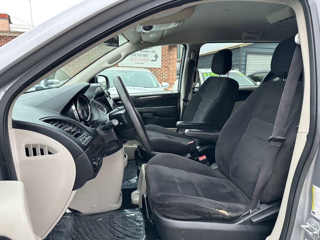 2015 Dodge Grand Caravan Image 10
