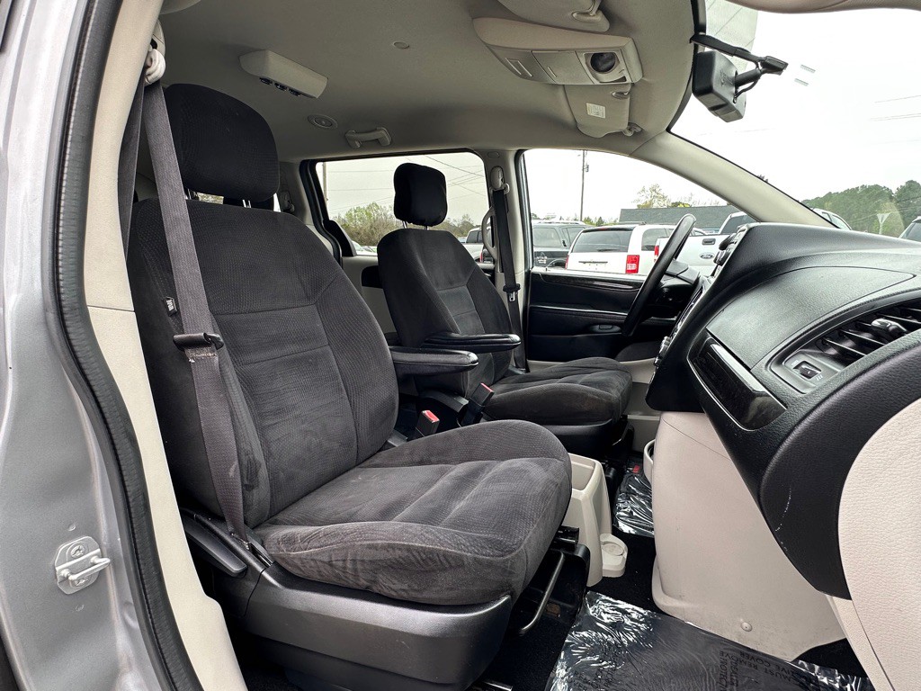 2015 Dodge Grand Caravan Image 13