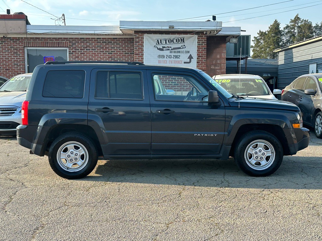 2014 Jeep Patriot Image 3