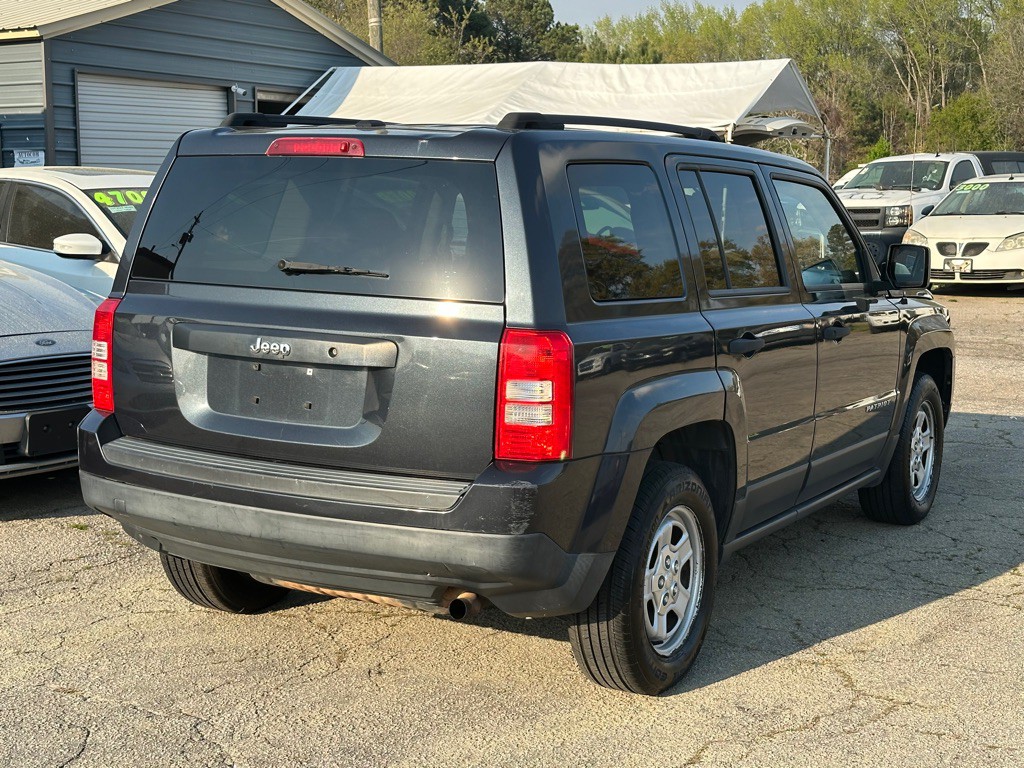 2014 Jeep Patriot Image 9