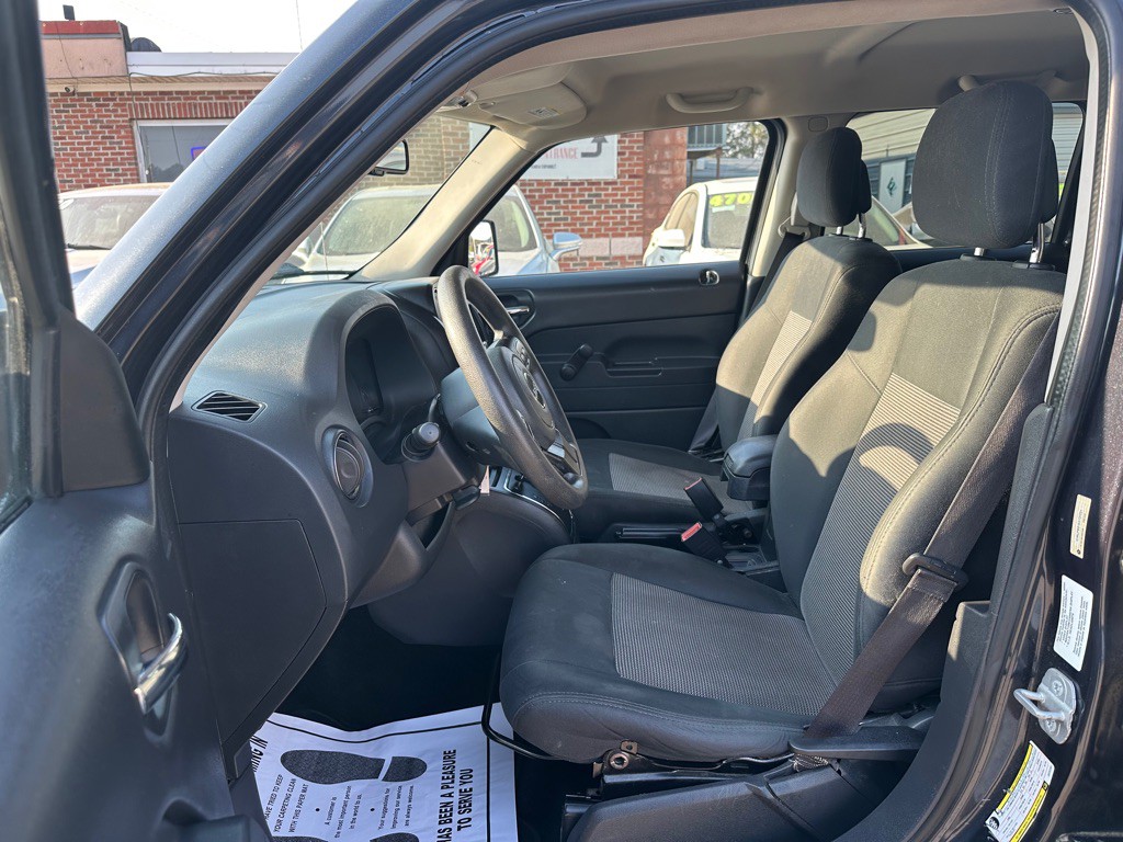 2014 Jeep Patriot Image 10