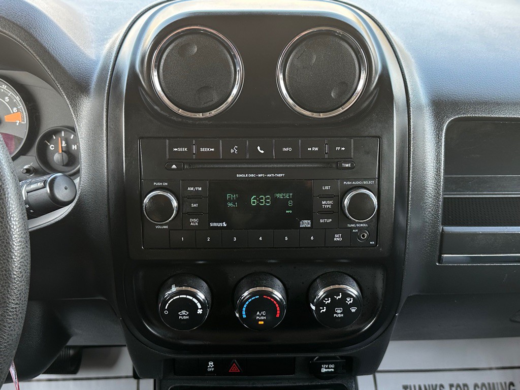 2014 Jeep Patriot Image 15