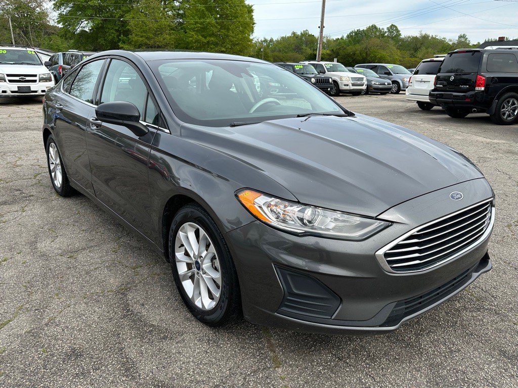 2019 Ford Fusion Image 4