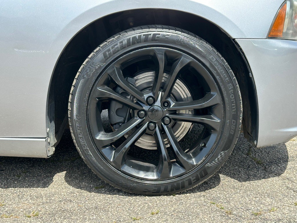 2013 Dodge Charger Image 17