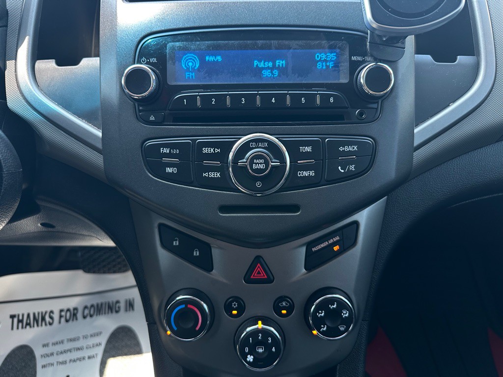 2012 Chevrolet Sonic Image 16