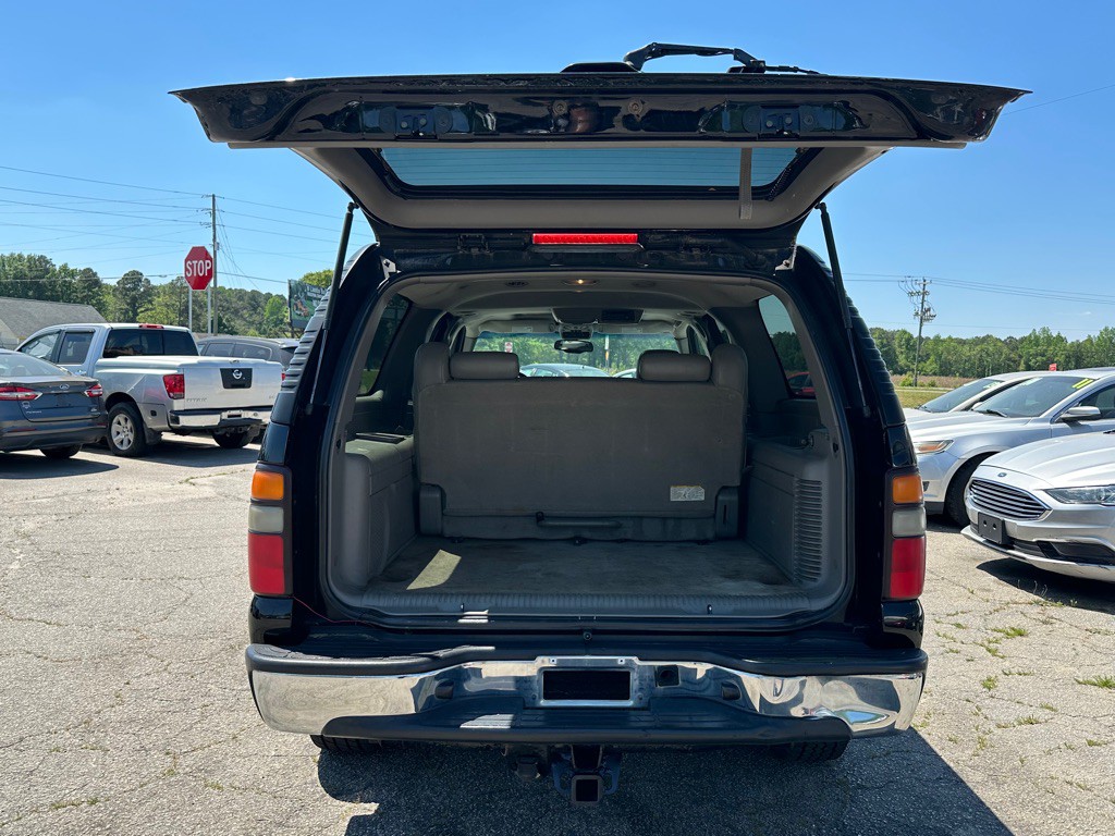 2005 GMC Yukon Image 19