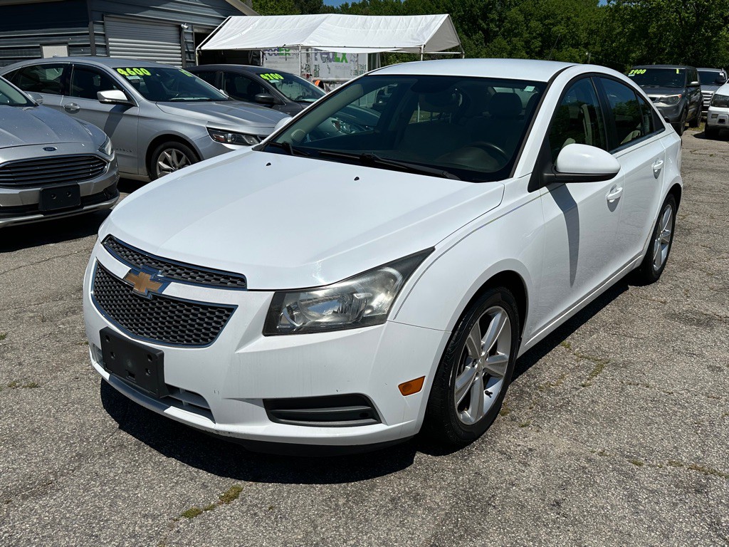 2013 Chevrolet Cruze Image 6