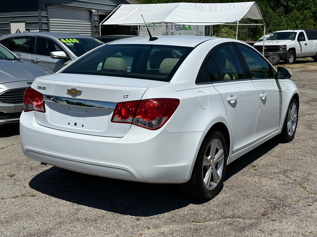 2013 Chevrolet Cruze Image 9