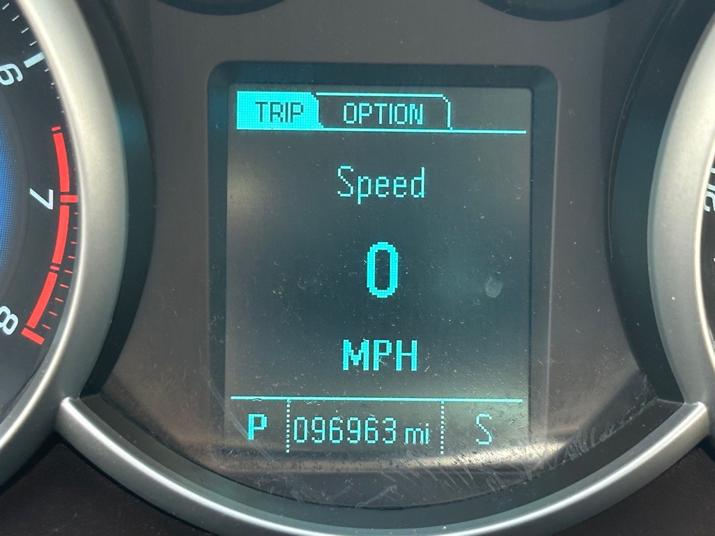 2013 Chevrolet Cruze Image 17