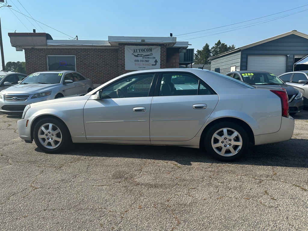 2007 Cadillac CTS Image 2