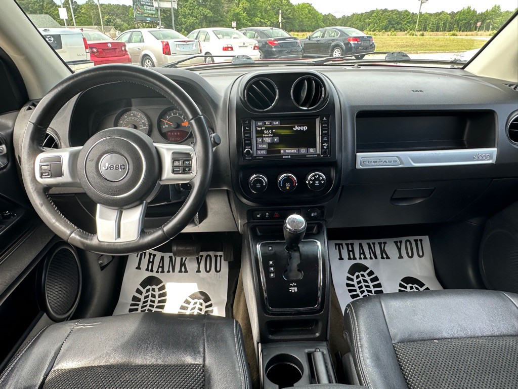 2016 Jeep Compass Image 14