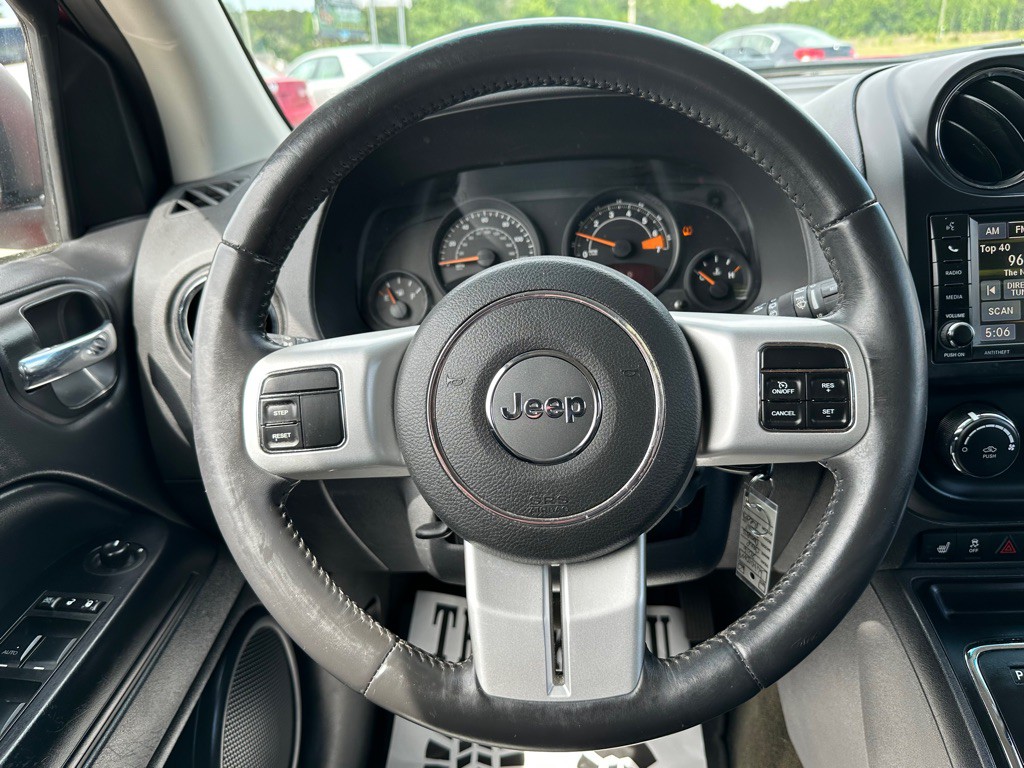 2016 Jeep Compass Image 15