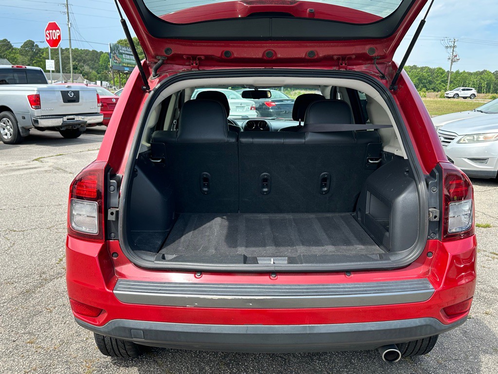 2016 Jeep Compass Image 19