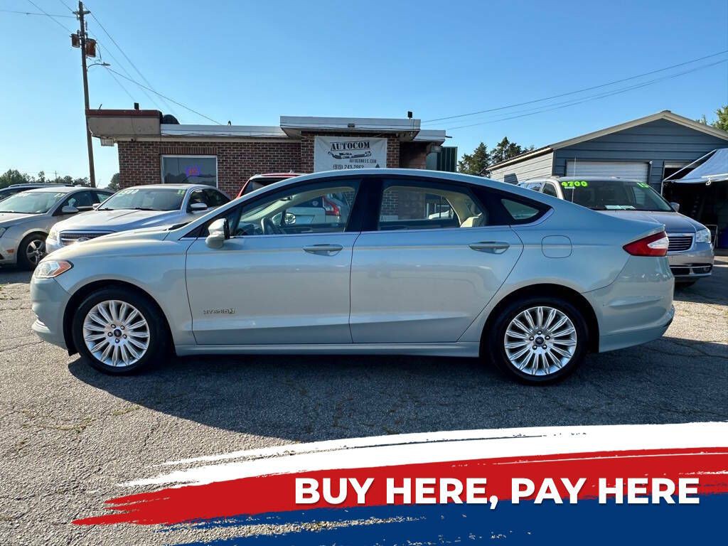 2014 Ford Fusion Image 1