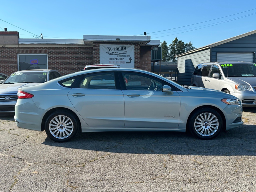2014 Ford Fusion Image 3