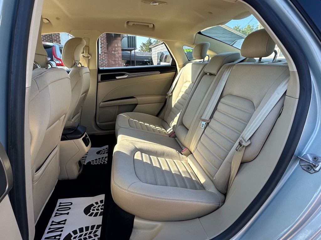 2014 Ford Fusion Image 11