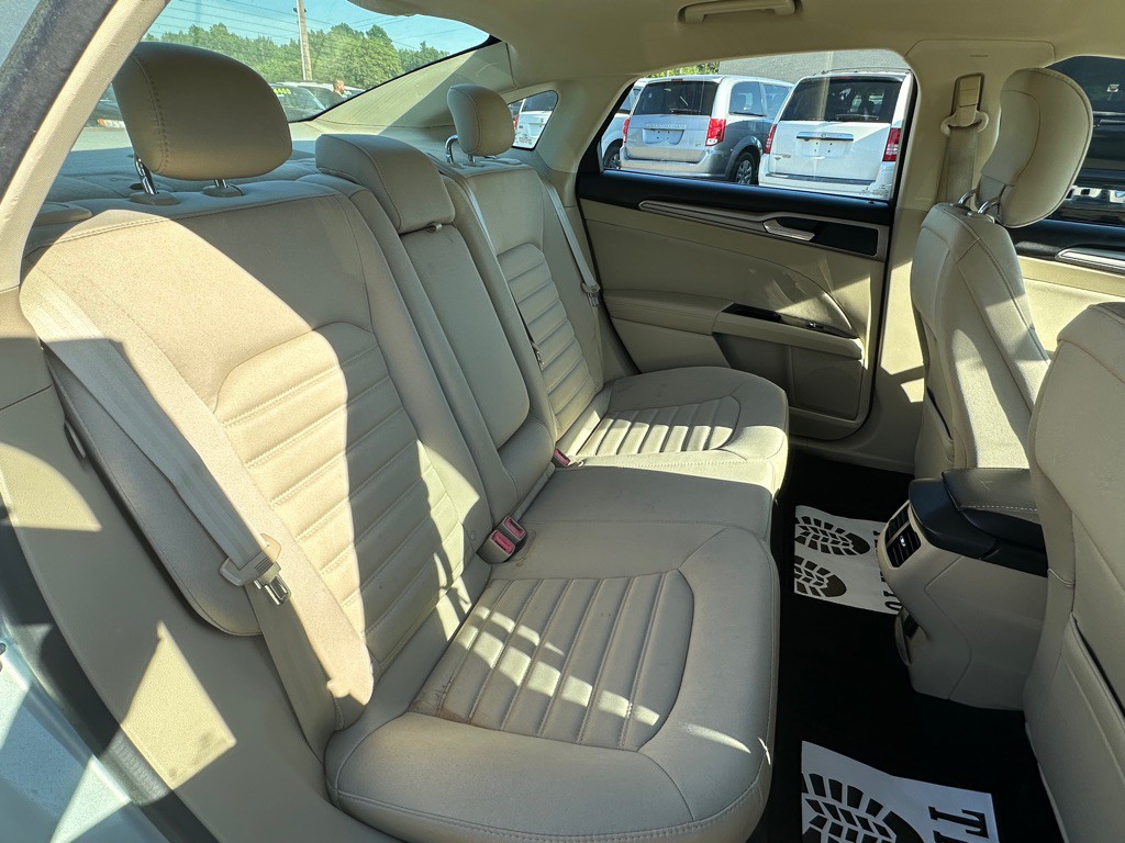 2014 Ford Fusion Image 13