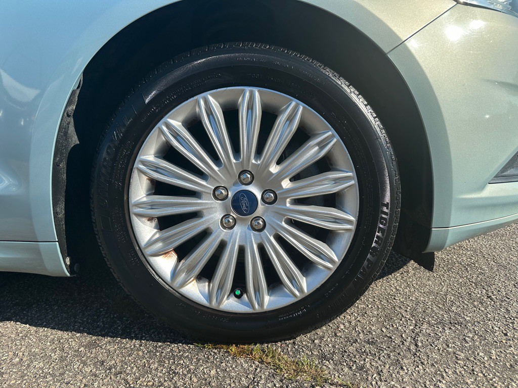 2014 Ford Fusion Image 18