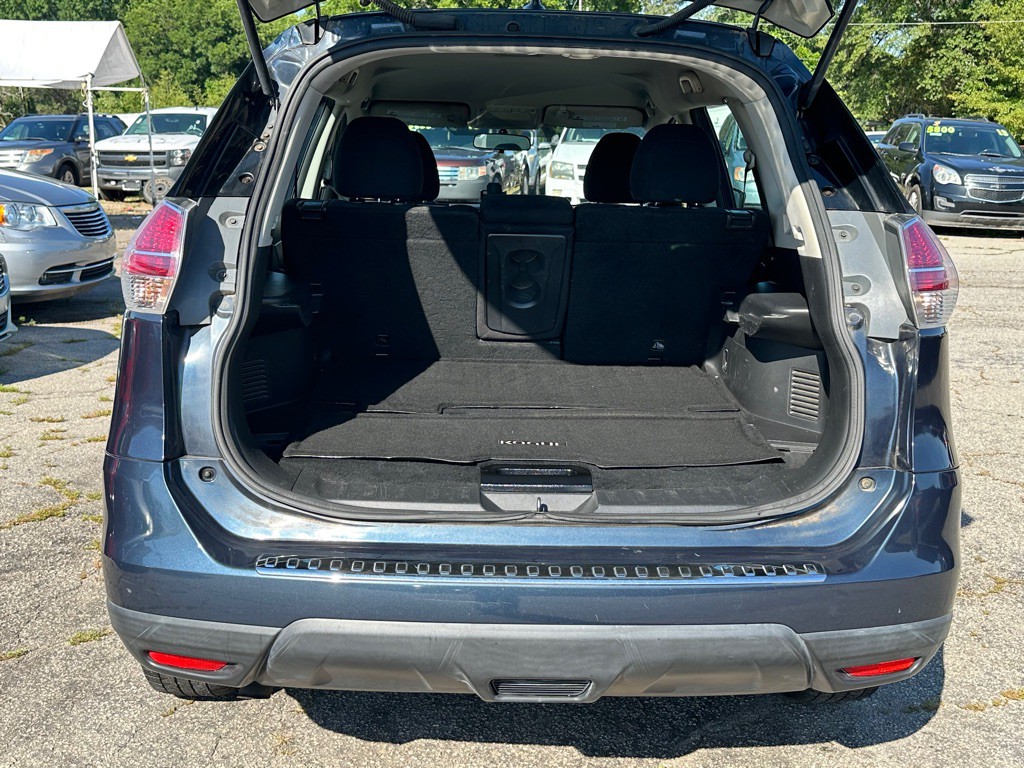 2016 Nissan Rogue Image 13