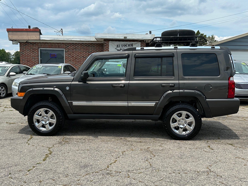 2006 Jeep Commander Image 2