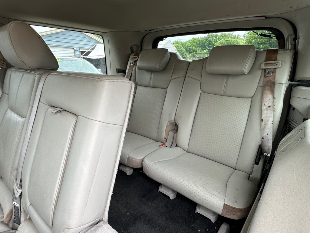 2006 Jeep Commander Image 12