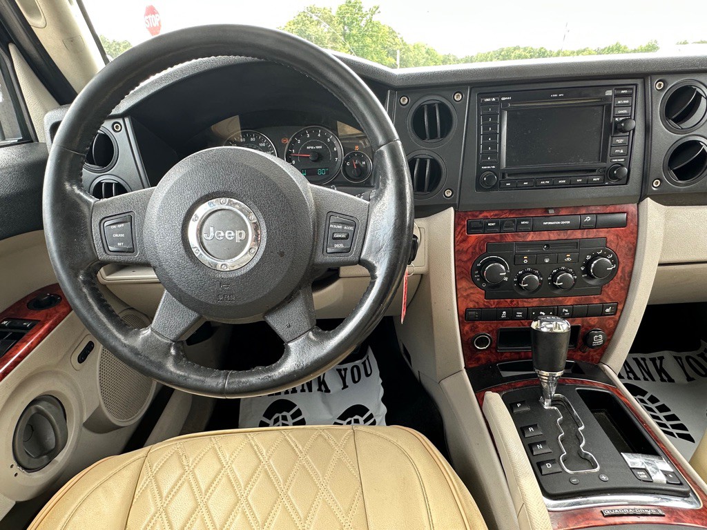 2006 Jeep Commander Image 13