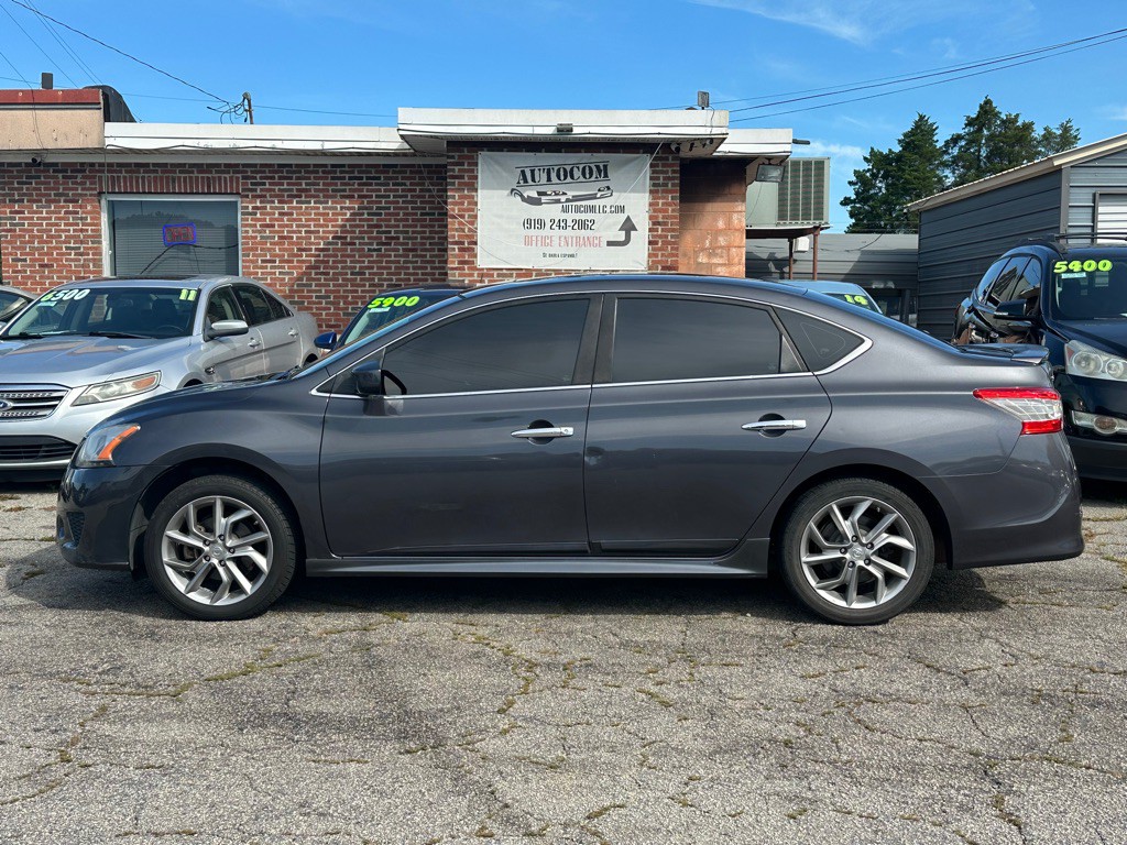 2014 Nissan Sentra Image 1