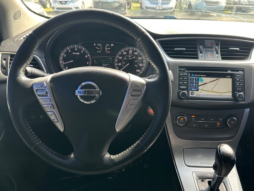 2014 Nissan Sentra Image 11