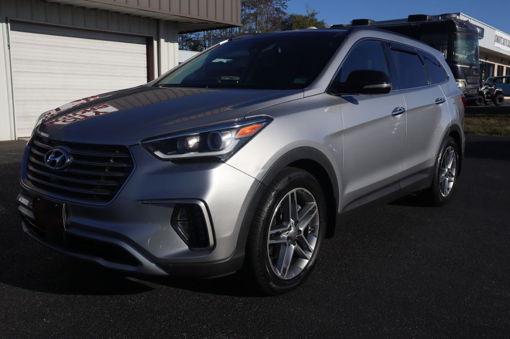 2017 Hyundai Santa Fe Image 18