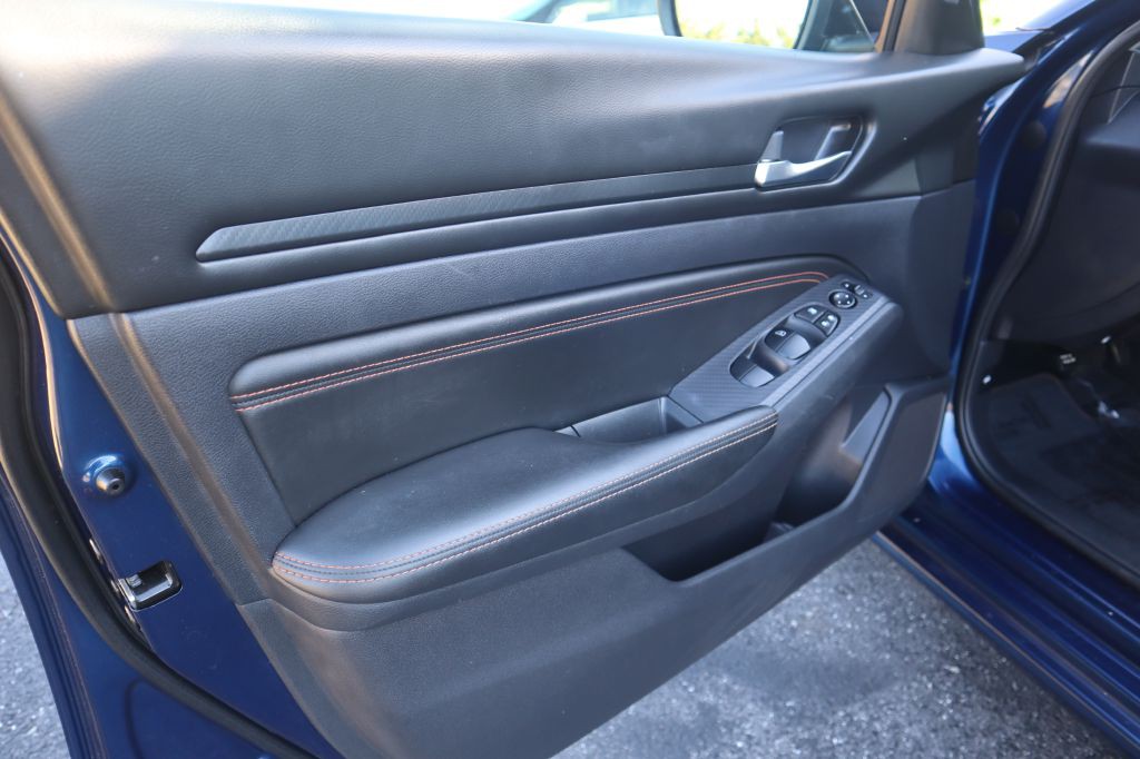 2019 Nissan Altima Image 45