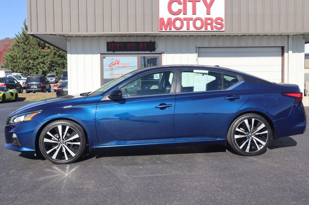 2019 Nissan Altima Image 8