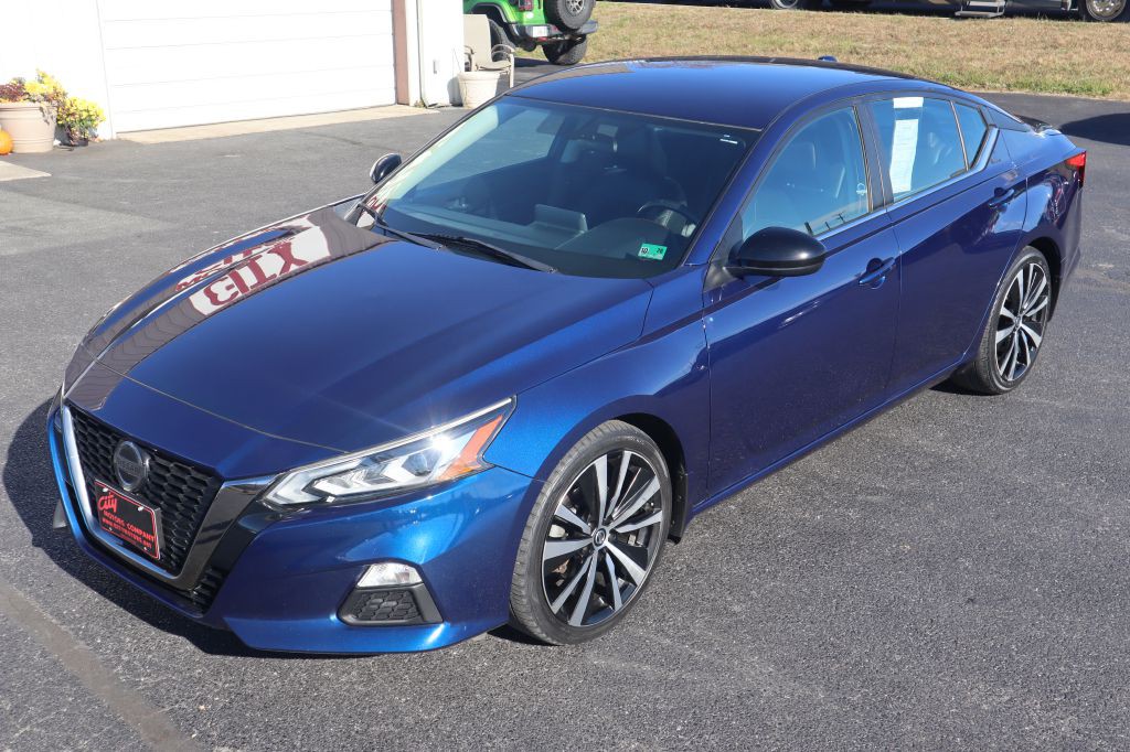 2019 Nissan Altima Image 9