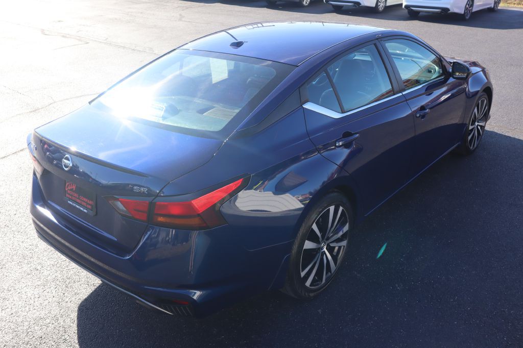2019 Nissan Altima Image 11