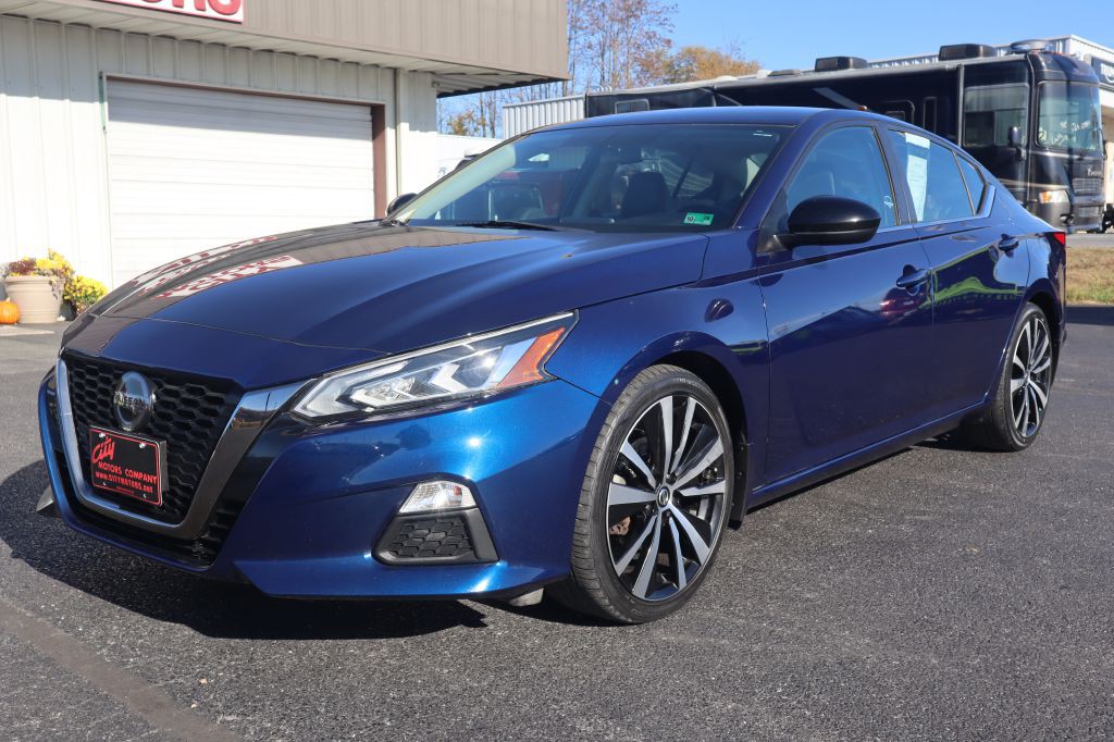 2019 Nissan Altima Image 17