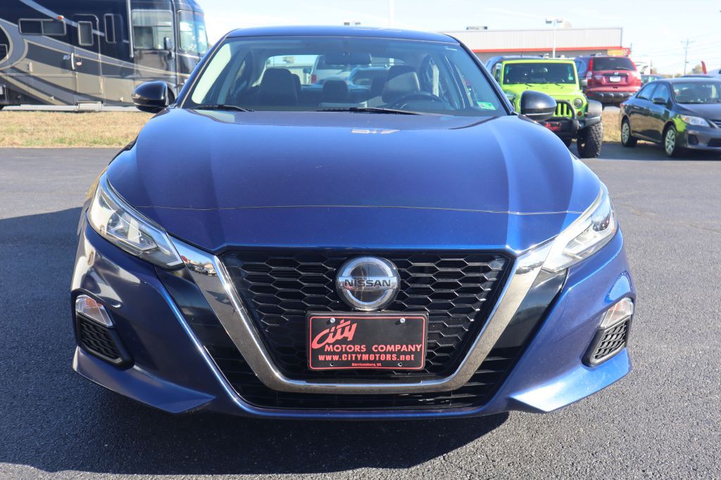 2019 Nissan Altima Image 28