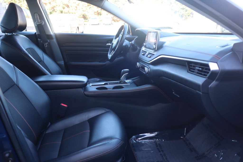 2019 Nissan Altima Image 33