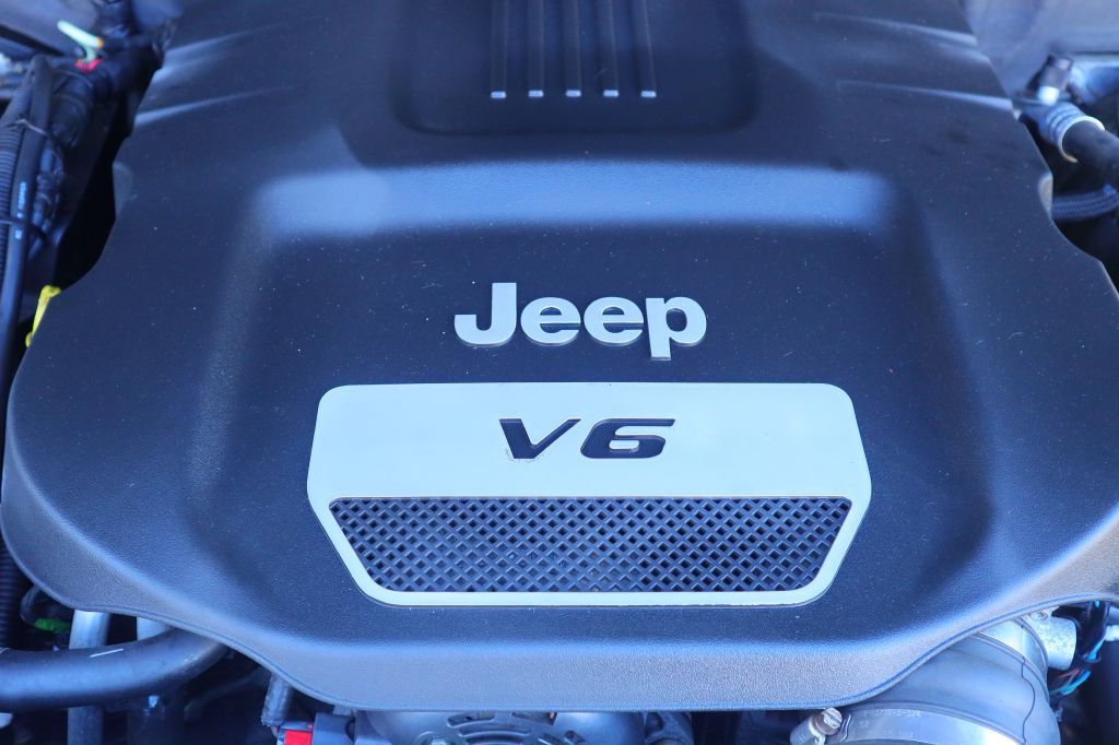 2014 Jeep Wrangler Image 31
