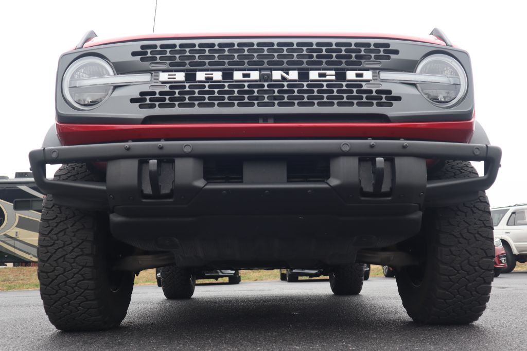 2021 Ford Bronco Image 3