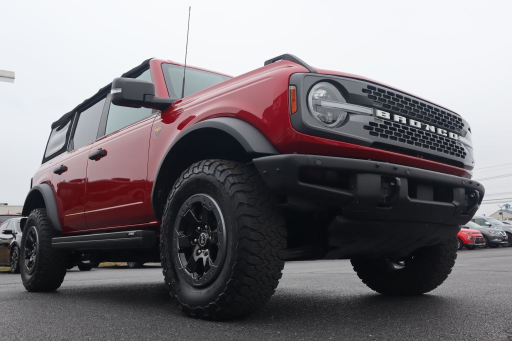 2021 Ford Bronco Image 13