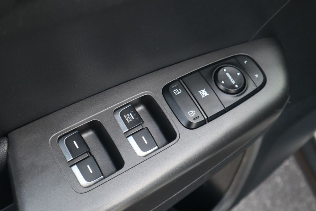2019 Kia Sportage Image 44