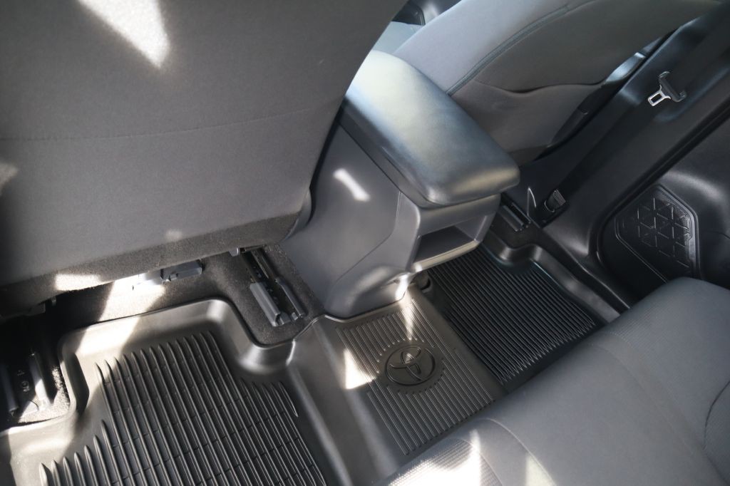 2019 Toyota Rav4 Image 45
