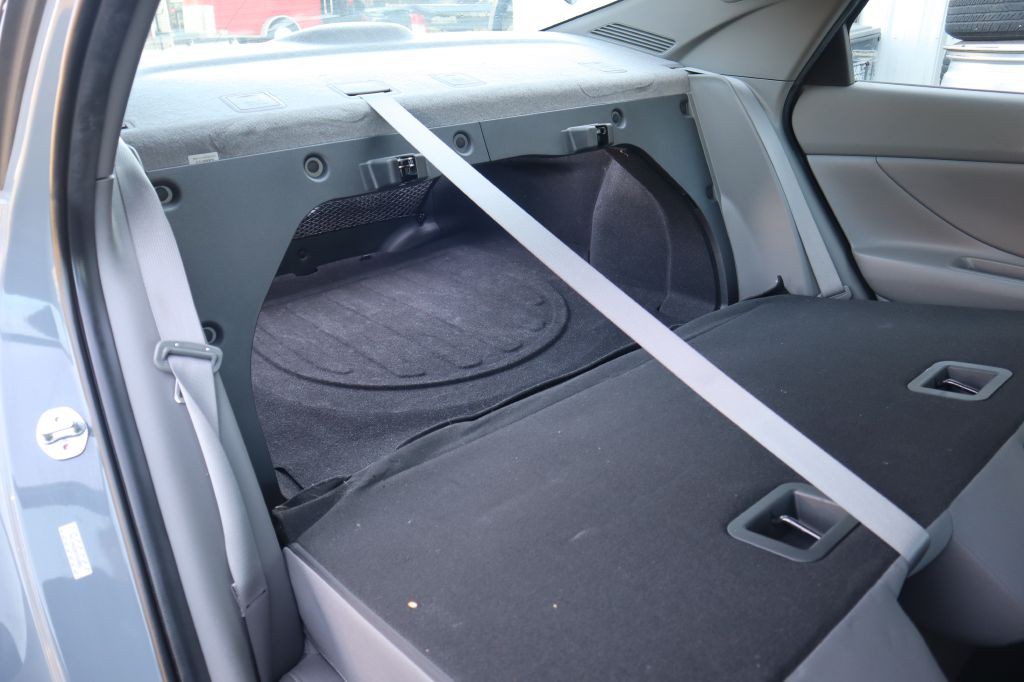 2023 Hyundai Elantra Image 40