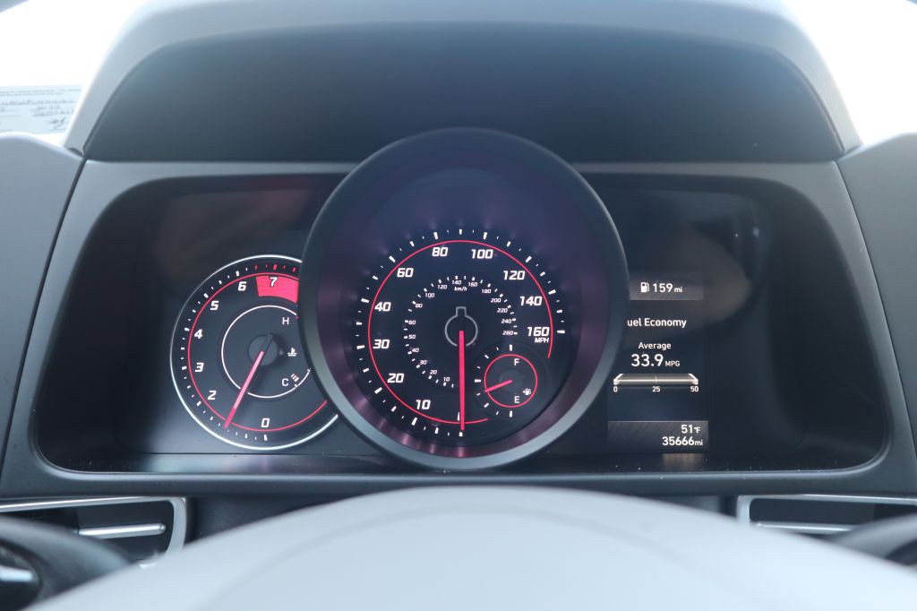 2023 Hyundai Elantra Image 54