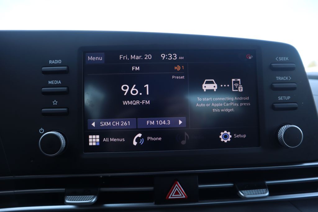 2023 Hyundai Elantra Image 58