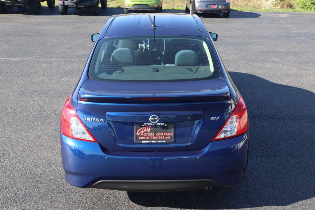 2019 Nissan Versa Image 5
